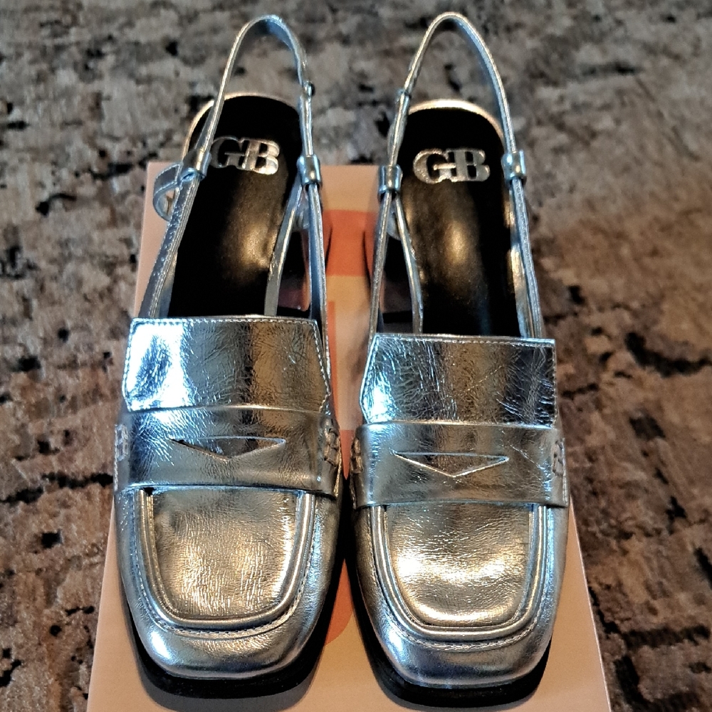 Gianni Bini Women's Silver Slingback Loafers